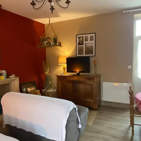 Logis Les Roses - 2 Personnes Apartment