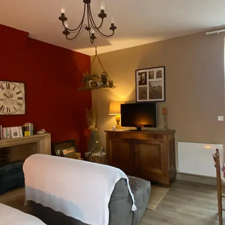 Logis Les Roses - 2 Personnes Apartment *