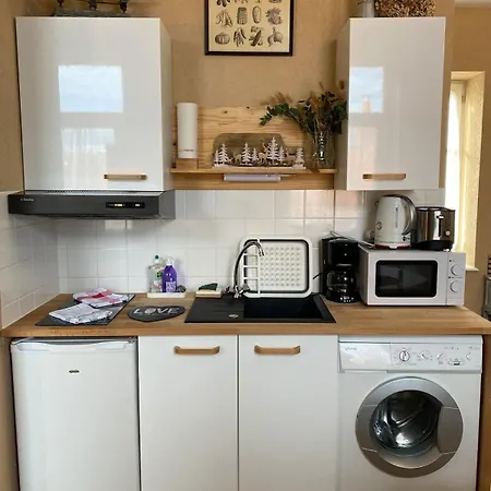 Logis Les Roses - 2 Personnes Apartment Bourbon-l'Archambault