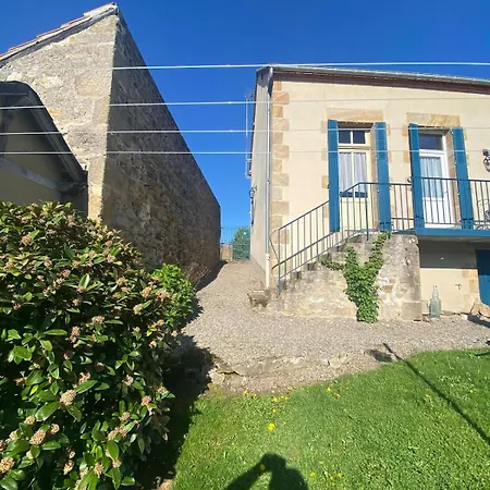 Logis Les Roses - 2 Personnes Διαμέρισμα *