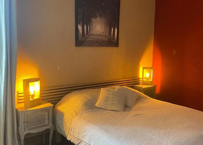 Logis Les Roses - 2 Personnes Daire Bourbon-lʼArchambault