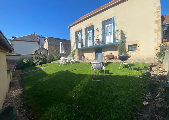 Logis Les Roses - 2 Personnes Bourbon-lʼArchambault