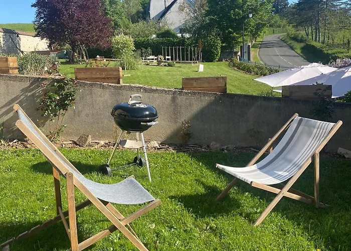 Logis Les Roses - 2 Personnes Bourbon-lʼArchambault